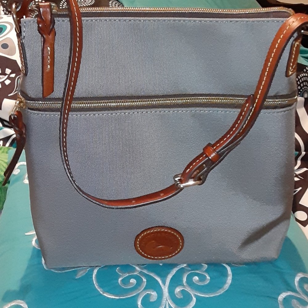 Dooney and Bourke Purse!! Final Price!!
